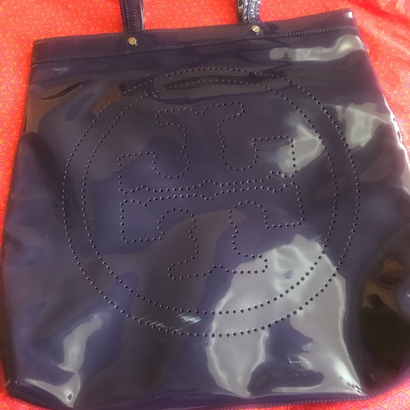 Tory Burch Patent Leather Tote - Picture 4 of 7